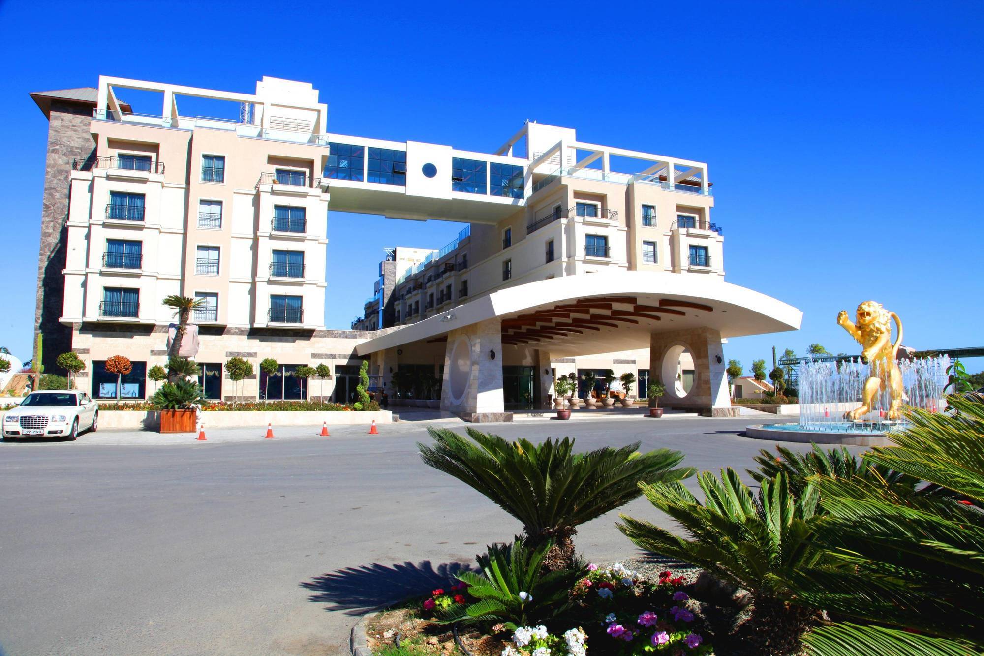 Kazaphani Cratos Premium Hotel, Casino, Port & Spa מראה חיצוני תמונה